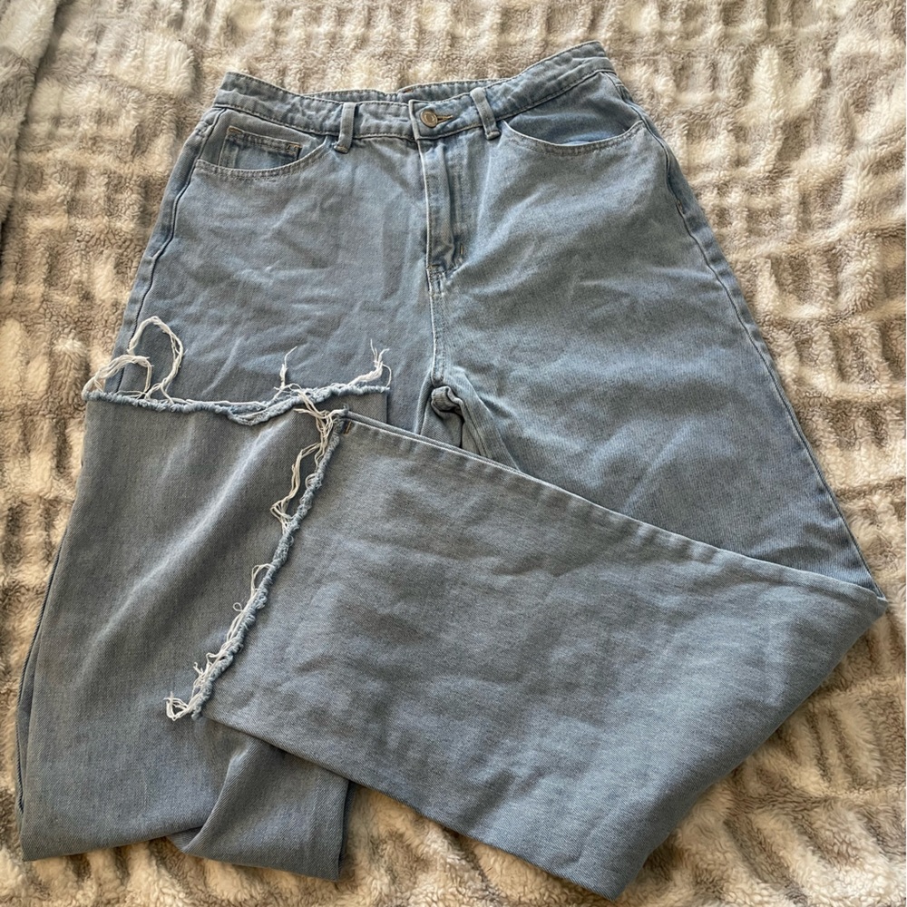 Vintage style straight leg light wash jeans